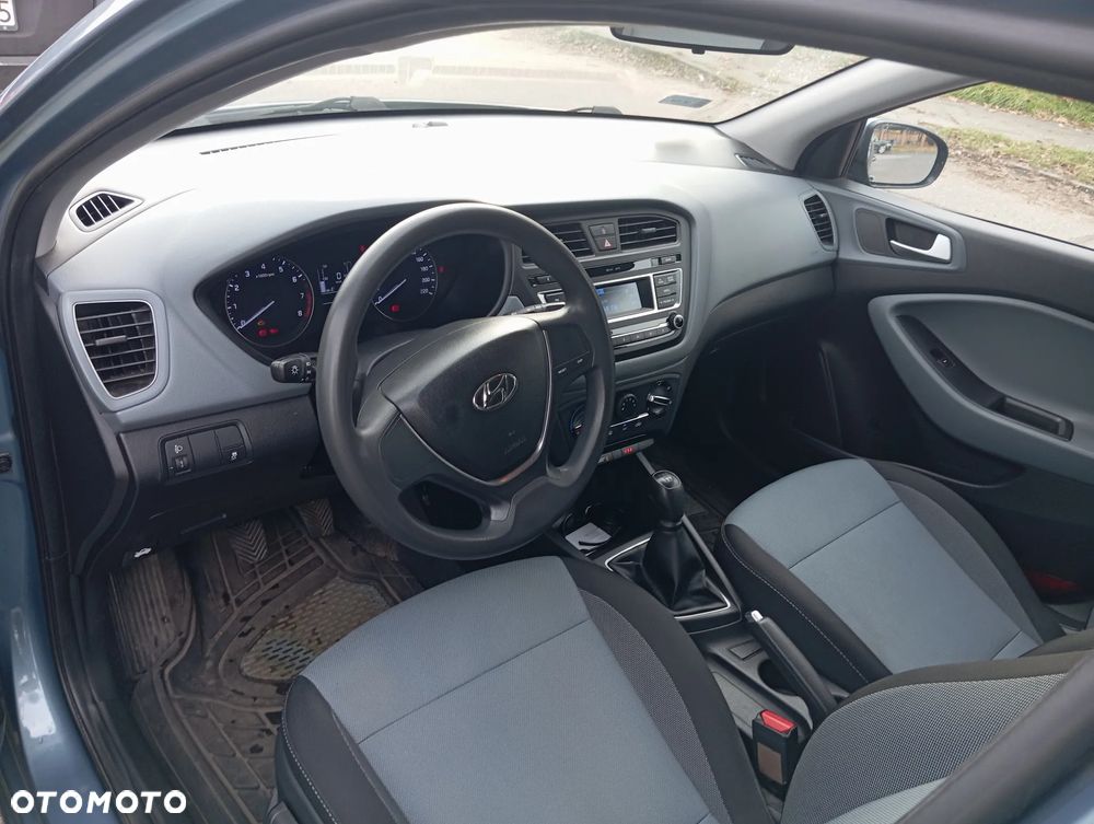 Hyundai i20 1.2 Classic - 9