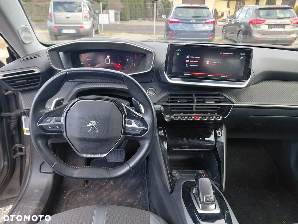 Peugeot 2008 1.5 BlueHDi GT Pack S&S EAT8 - 12