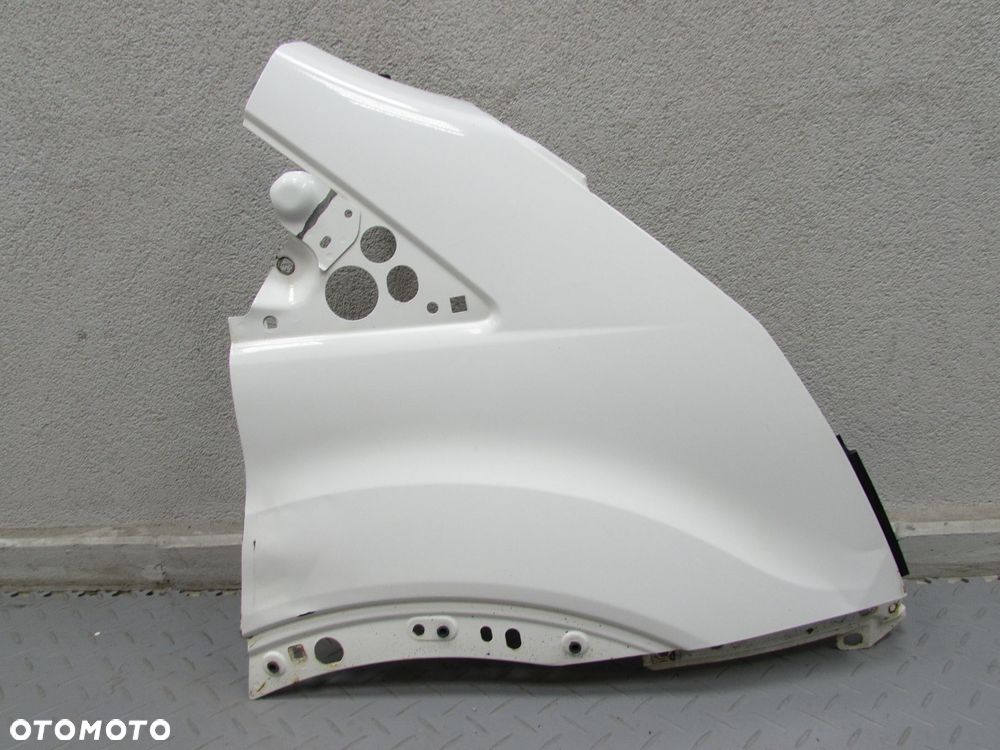 FORD TRANSIT VIII MK8 14-19 BLOTNIK PRZOD PRAWY FROZEN WHITE - 1