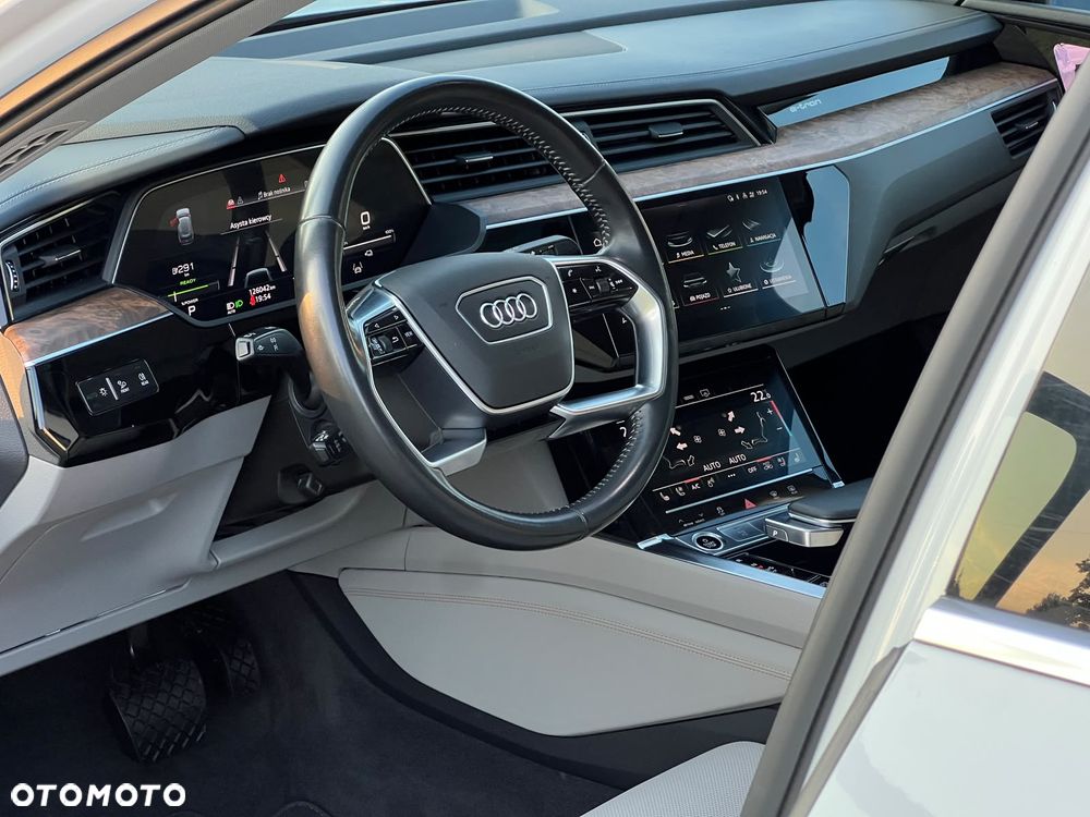 Audi e-tron Sportback 55 Quattro S Line - 16