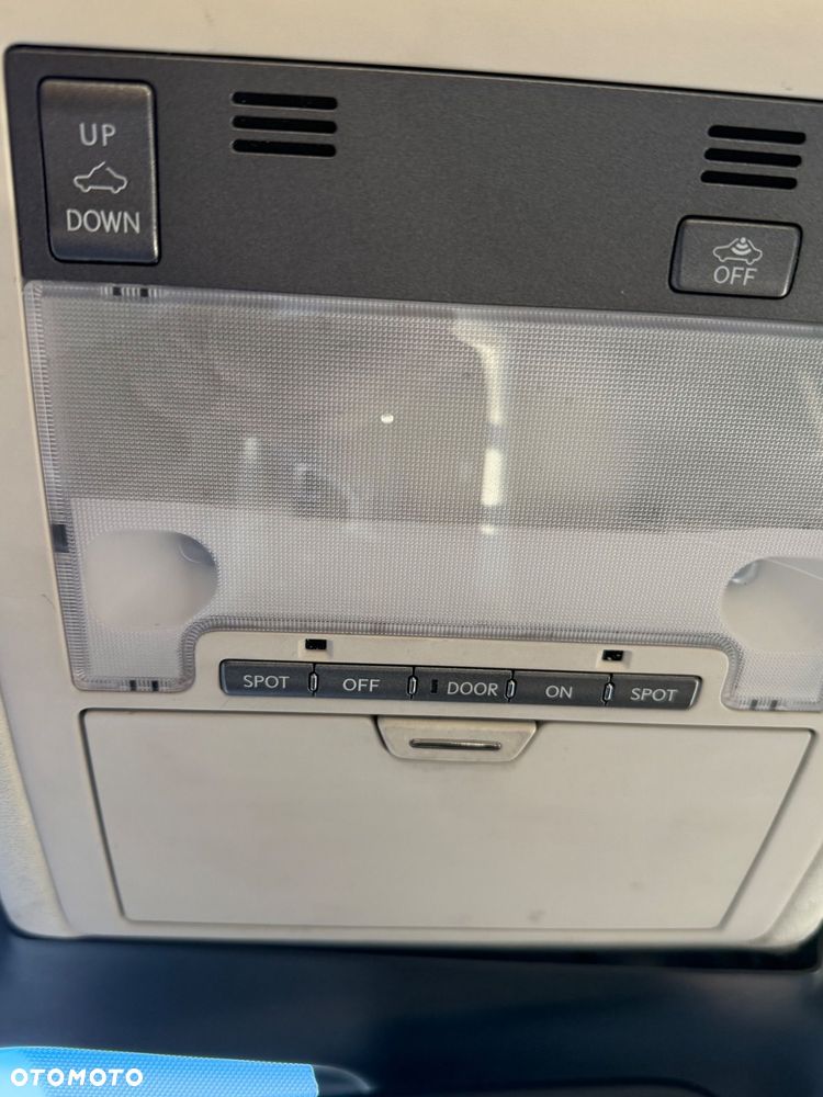 Lexus LS 460 Prestige AWD - 21