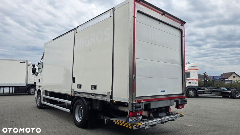 Scania G410 Euro 6  bez EGR 4x2 chłodnia full air kurierka rama do zabudowy import Szwajcaria piękny stan! - 28