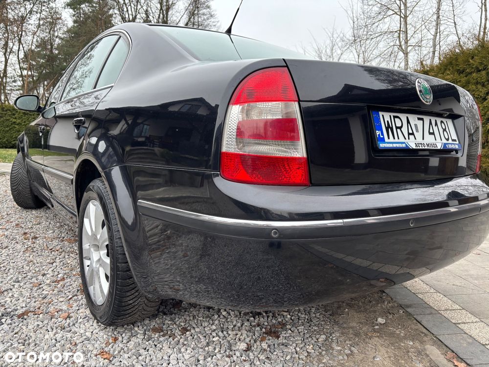 Skoda Superb 2.0 Comfort - 15