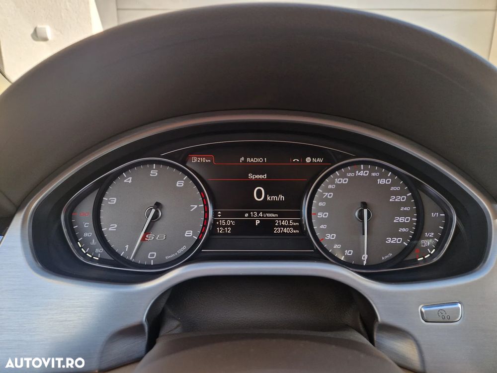 Audi S8 4.0 TFSI quattro Tiptronic - 14