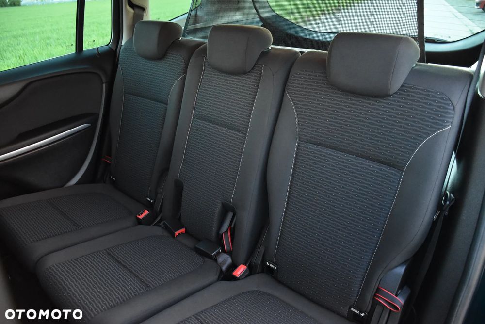 Opel Zafira Tourer 1.4 Turbo Innovation - 22