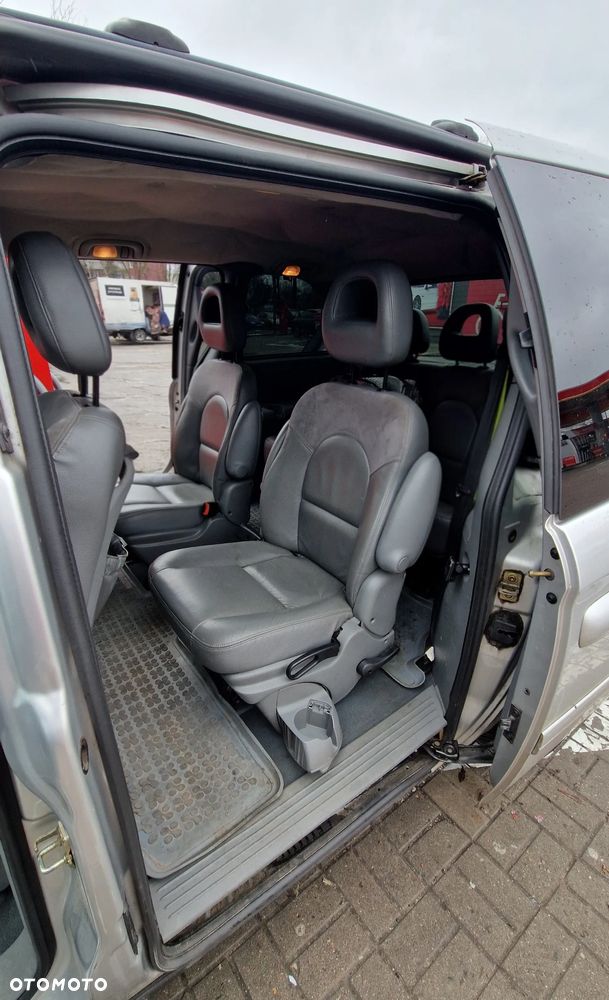 Chrysler Voyager - 10