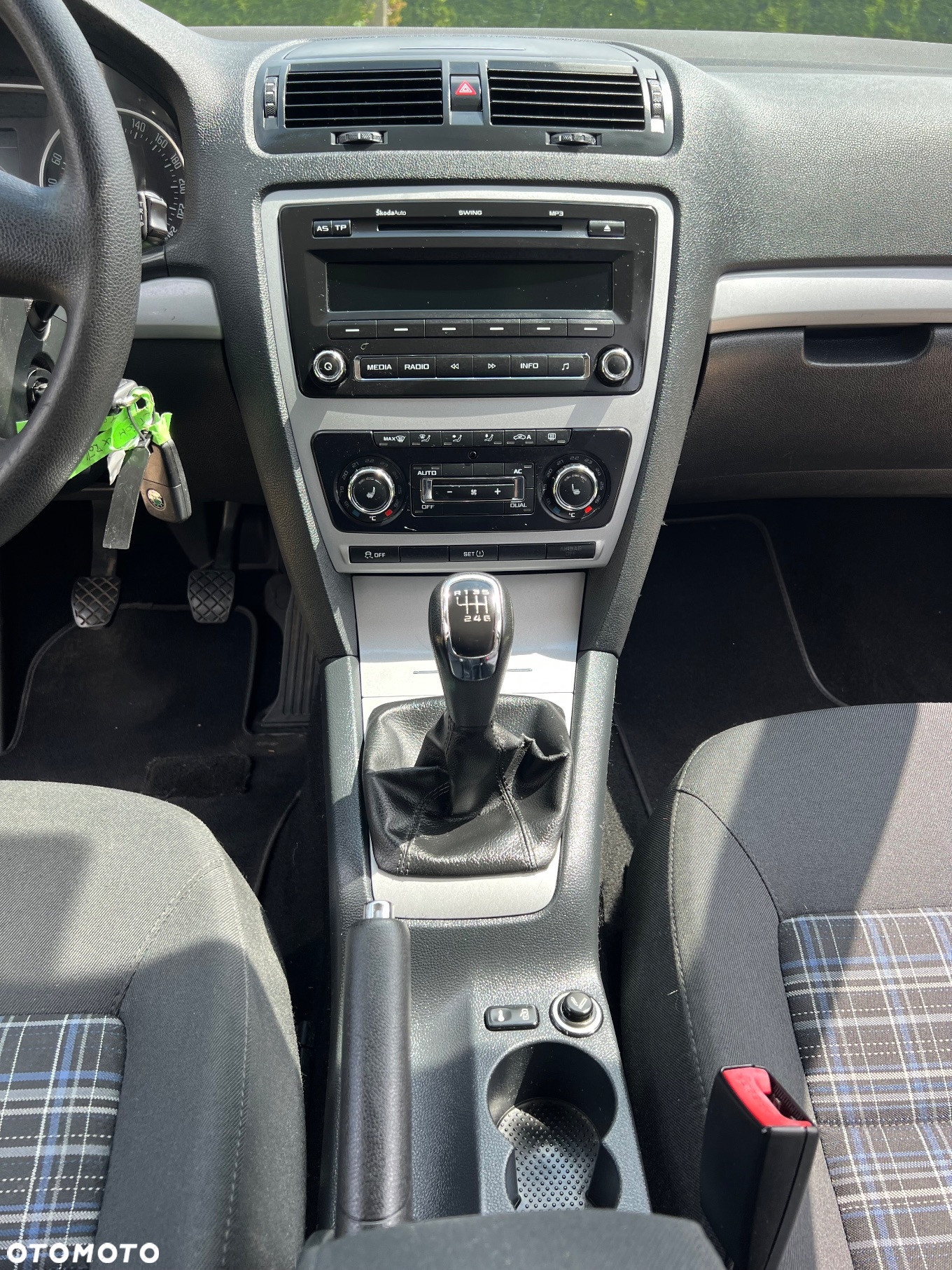 Skoda Octavia 1.8 TSI FAMILY - 37