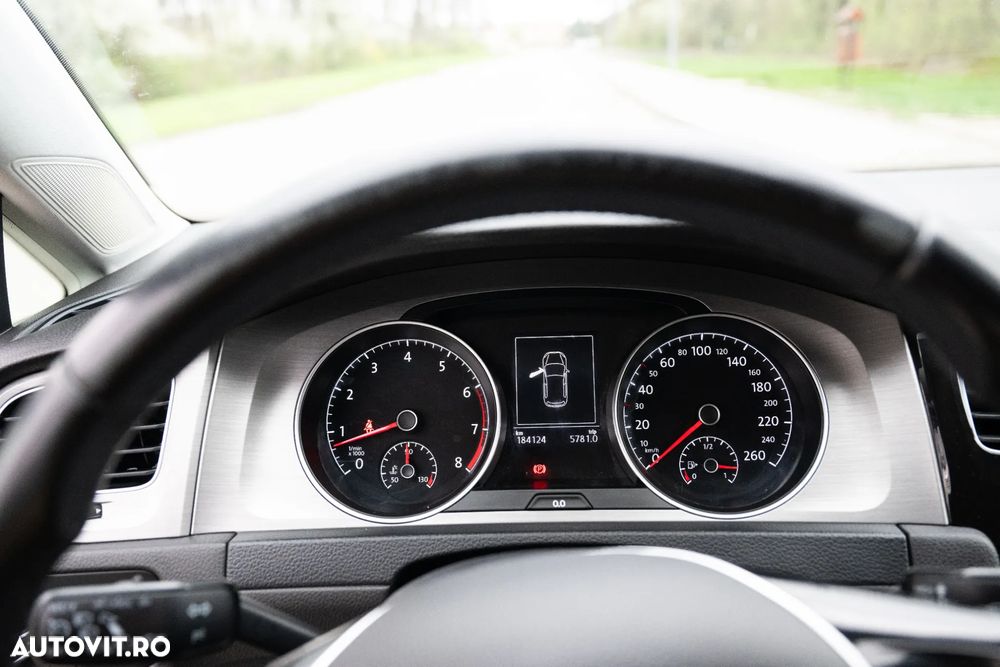 Volkswagen Golf 1.2 TSI BlueMotion Technology Comfortline - 18