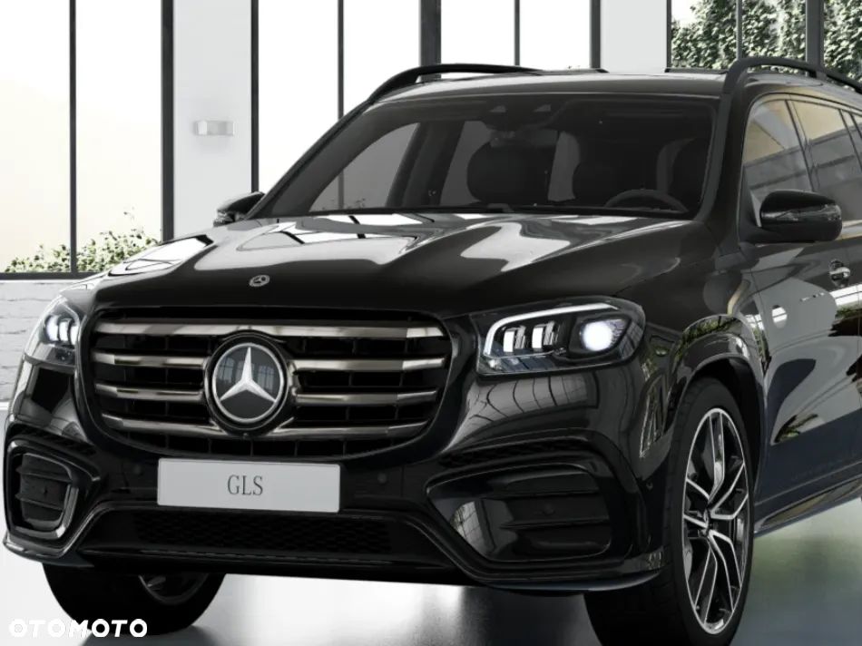Mercedes-Benz GLS - 24