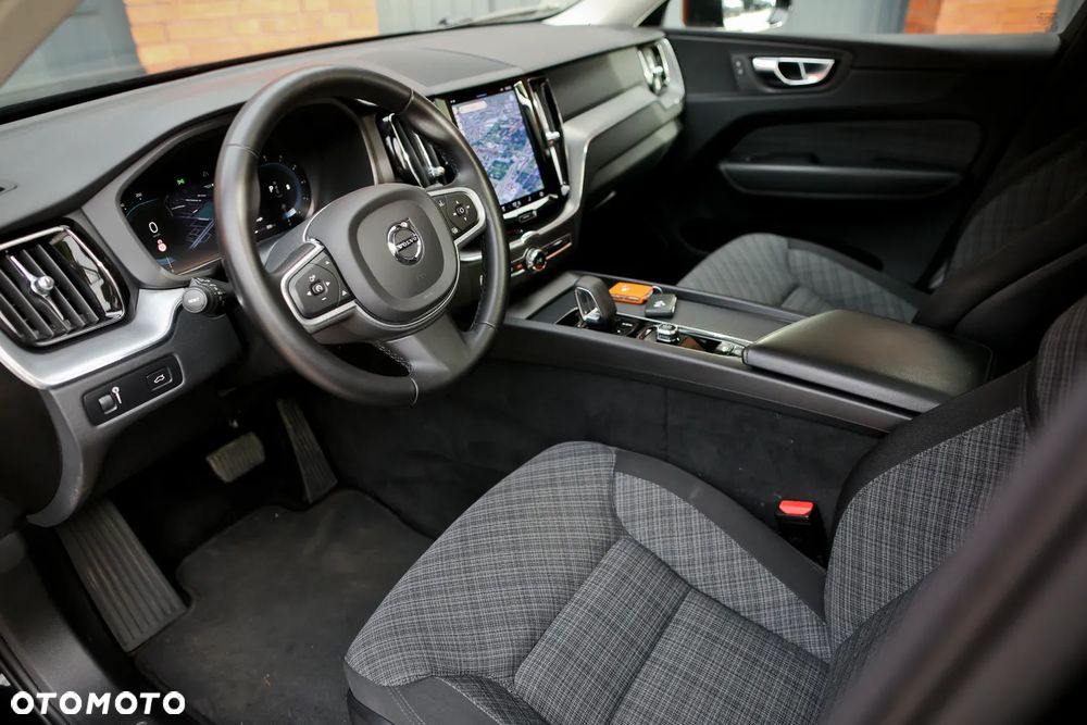 Volvo XC 60 B4 D AWD Geartronic Inscription - 18