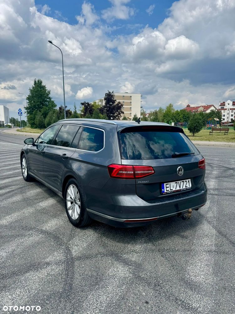 Volkswagen Passat 2.0 TDI SCR Trendline DSG - 3