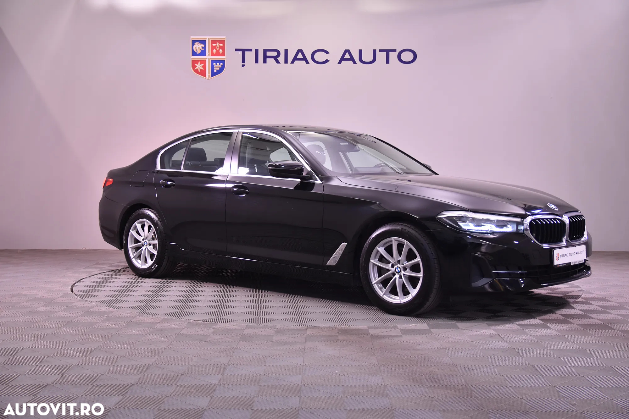 BMW Seria 5 518d AT MHEV - 7