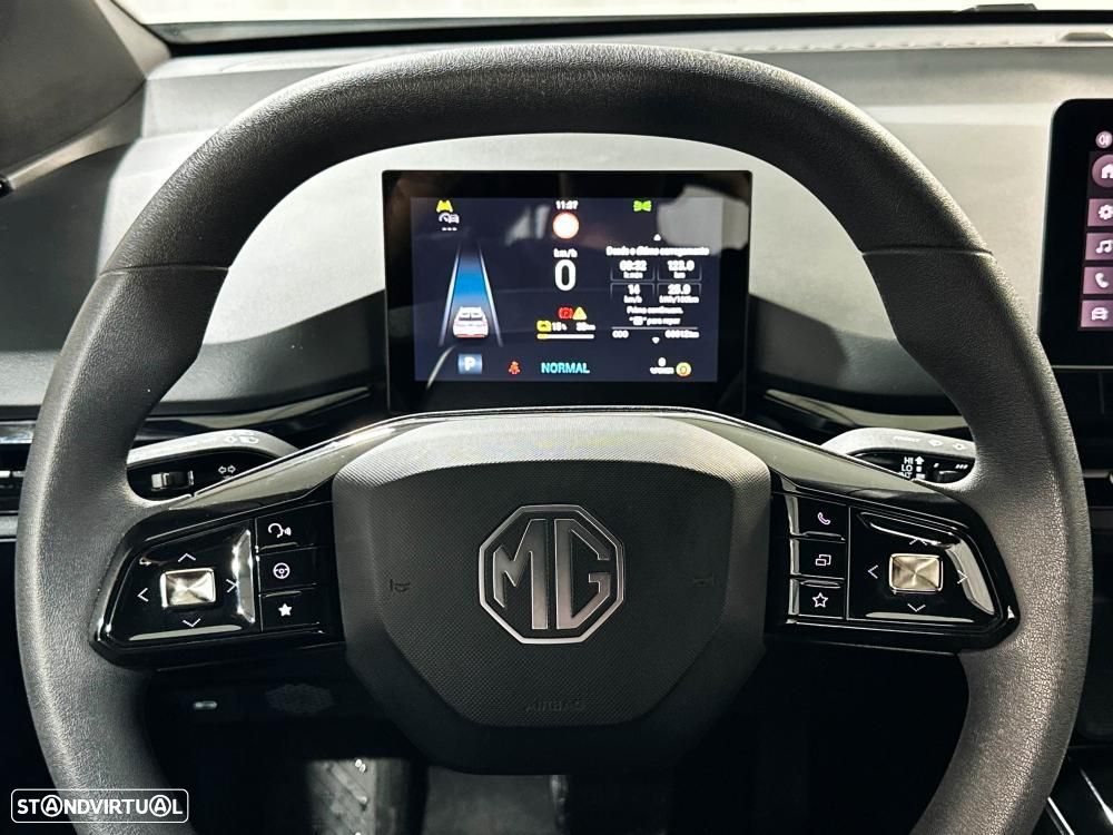 MG MG4 51 kWh Standard - 41