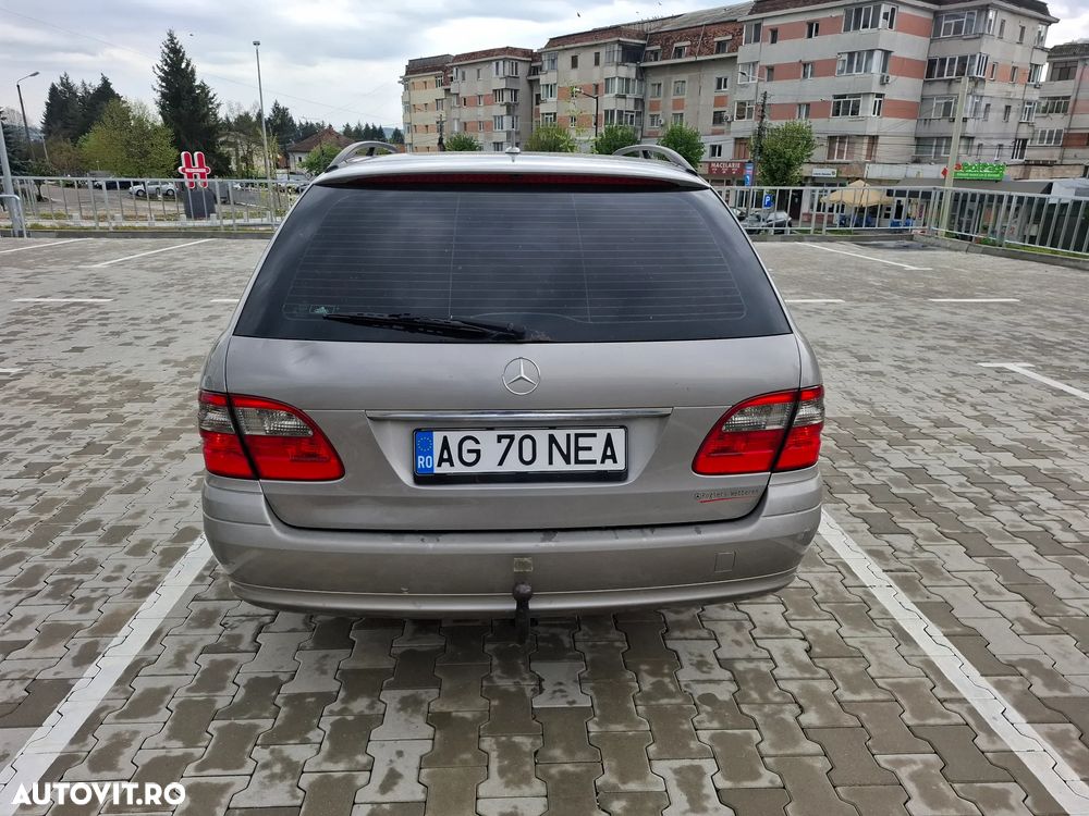 Mercedes-Benz E - 2