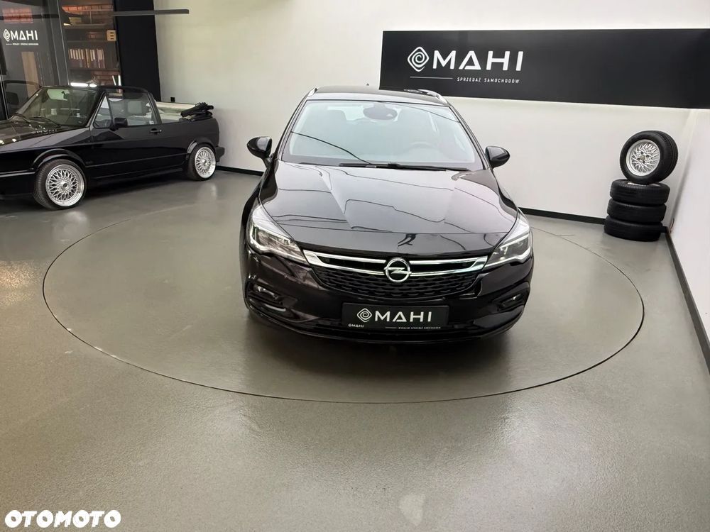 Opel Astra 1.6 D (CDTI) Start/Stop Innovation - 16