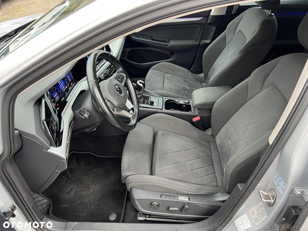 Volkswagen Golf - 21