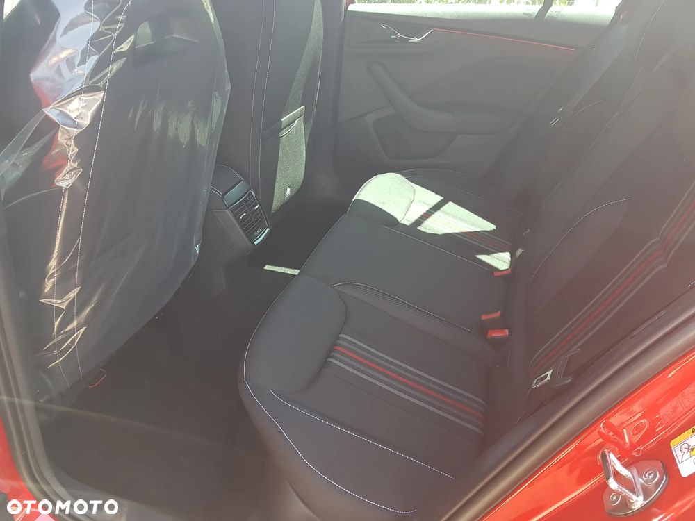 Skoda Kamiq 1.0 TSI Monte Carlo DSG - 12