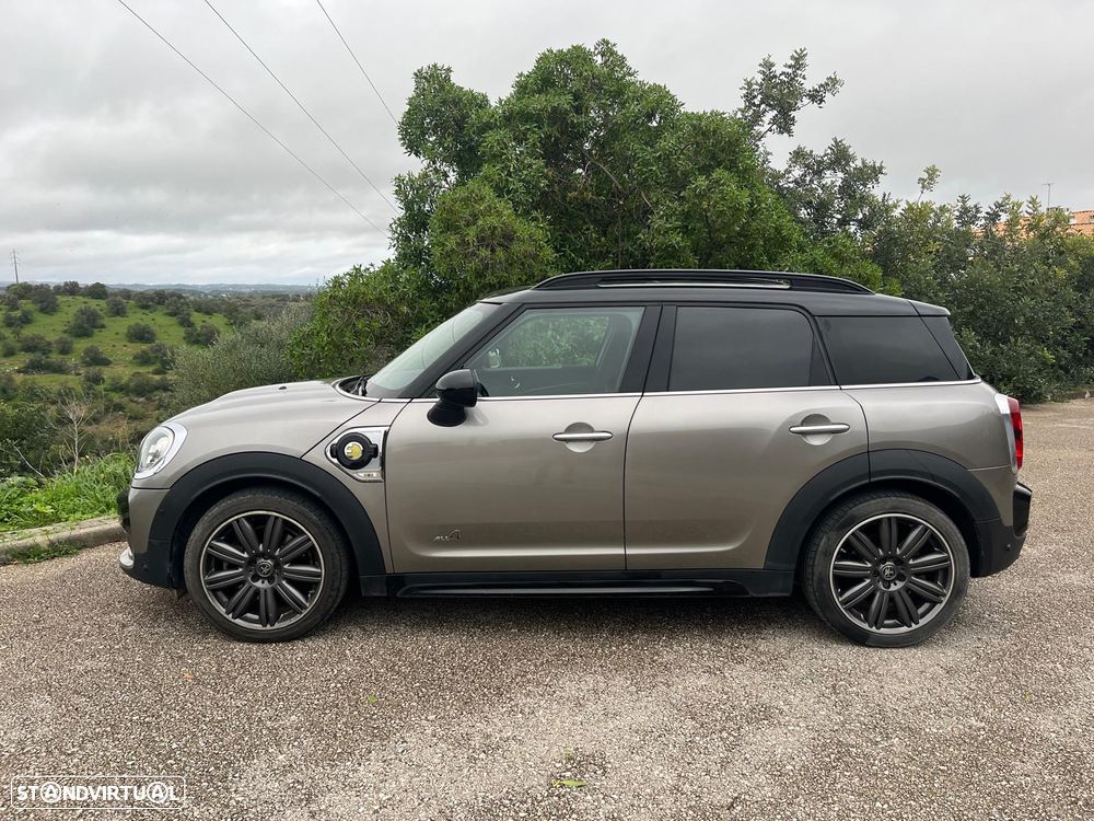 MINI Countryman Cooper SE ALL4 Auto - 8