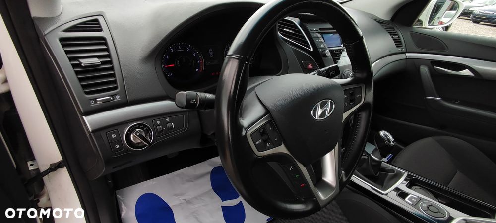Hyundai i40 - 24