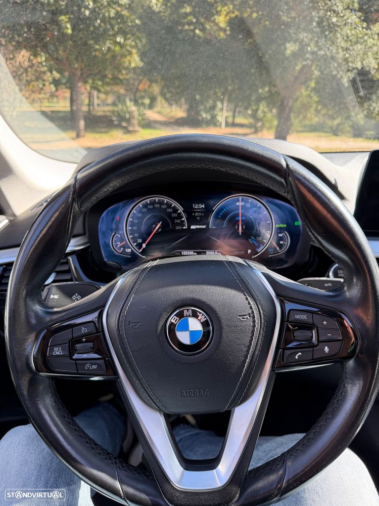 BMW 530 e iPerformance Line Luxury - 12