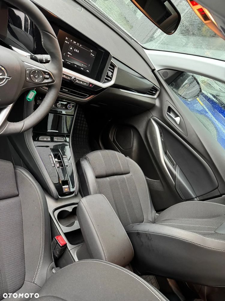 Opel Grandland X - 10