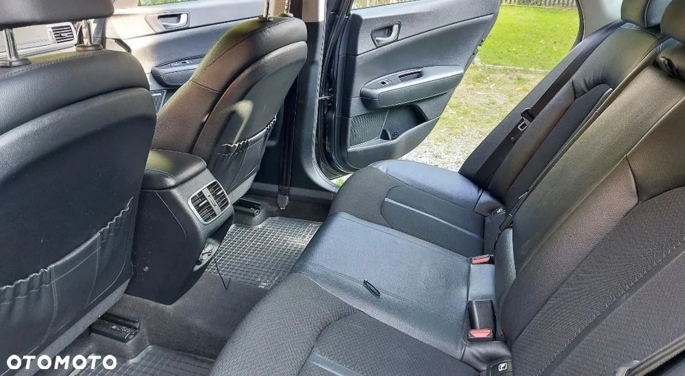 Kia Optima 1.7 CRDI XL DCT - 10