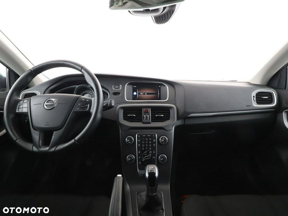 Volvo V40 Cross Country D2 - 16