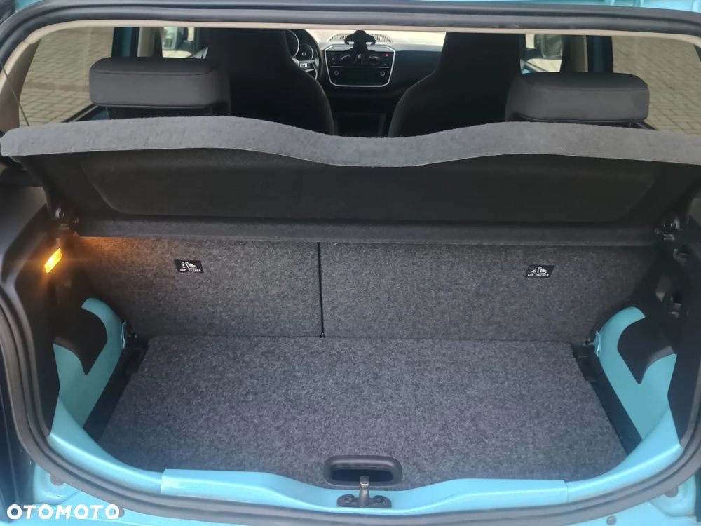 Volkswagen up! - 13