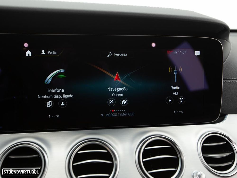 Mercedes-Benz E 300 de 4Matic 9G-TRONIC AMG Line - 28