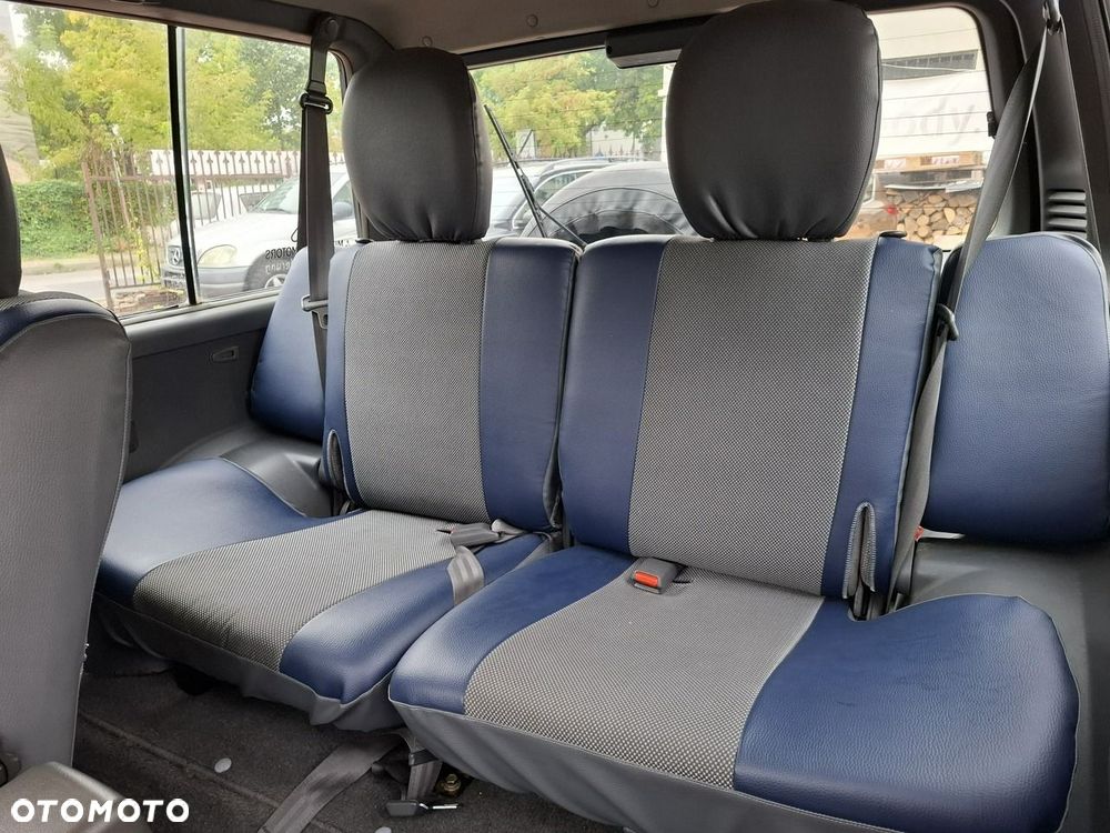 Mitsubishi Pajero - 19