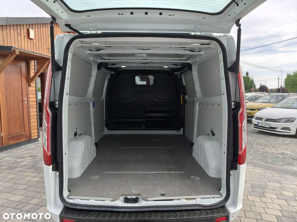 Ford Transit Custom - 26