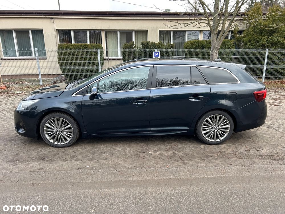 Toyota Avensis 2.0 D-4D Active Business - 6