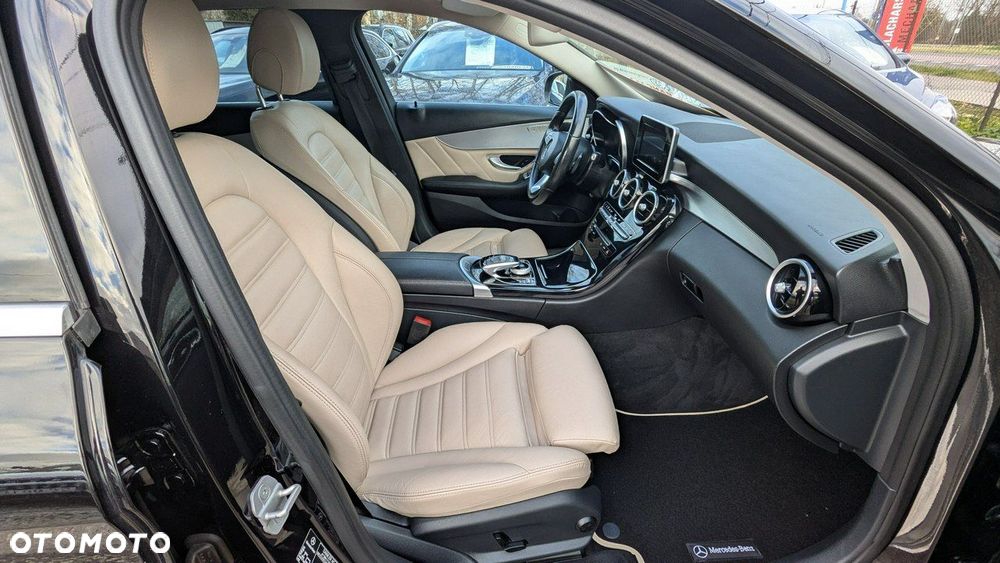 Mercedes-Benz Klasa C - 19