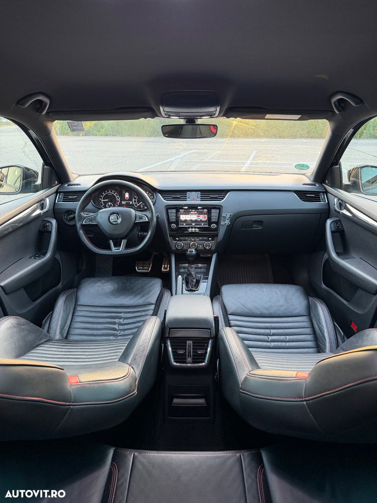 Skoda Octavia 2.0 TDI DSG RS - 4