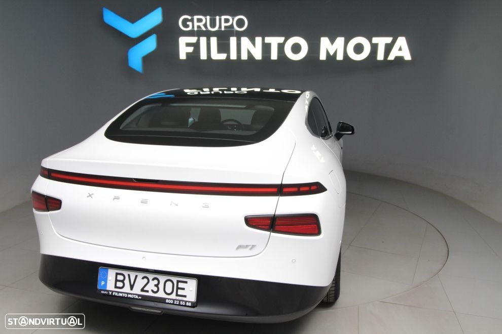 Xpeng P7i 86.2 kWh Long Range - 3