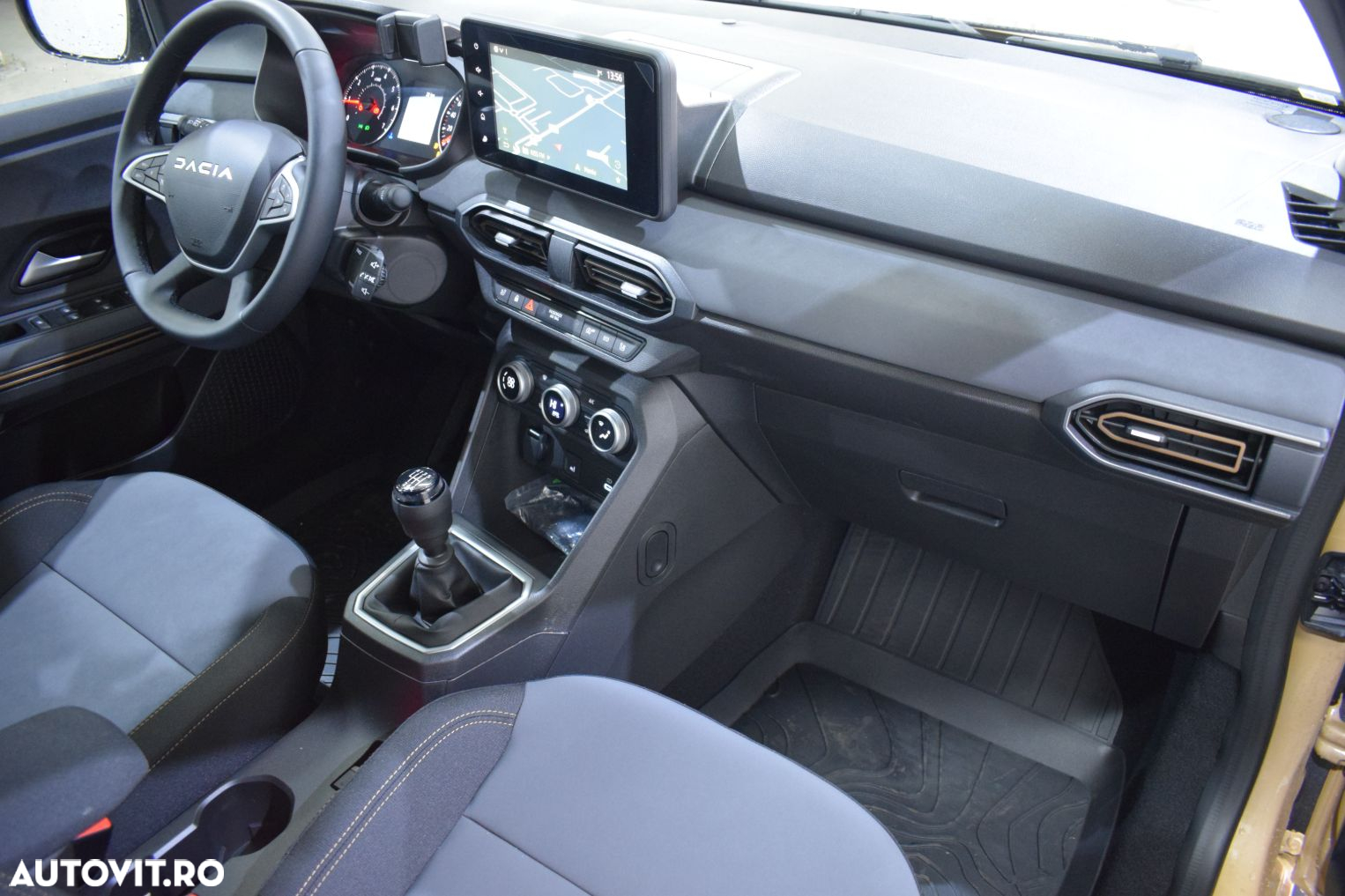 Dacia Sandero Stepway ECO-G 100 MT6 Extreme+ - 14