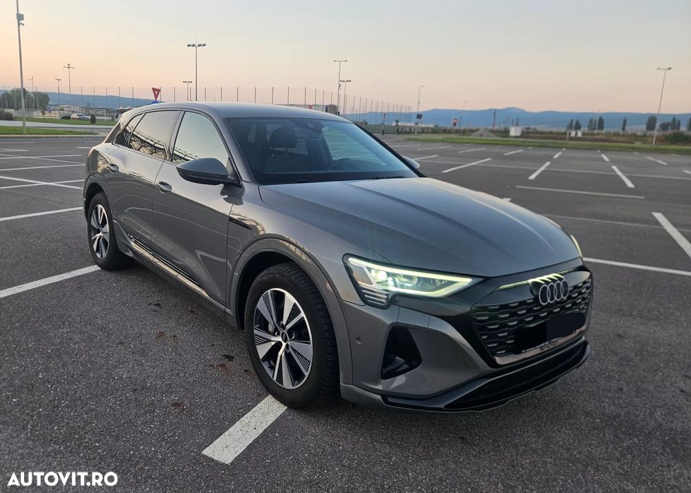 Audi Q8 e-tron 50 quattro S Line - 2