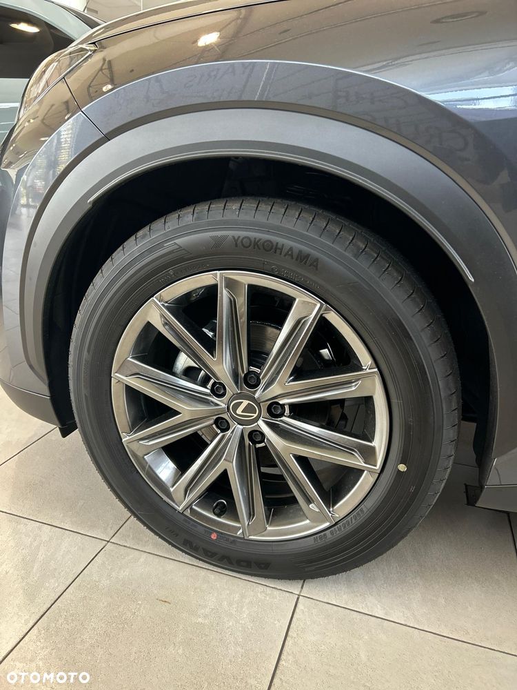 Lexus LBX 1.5 Hybrid Elegant - 17