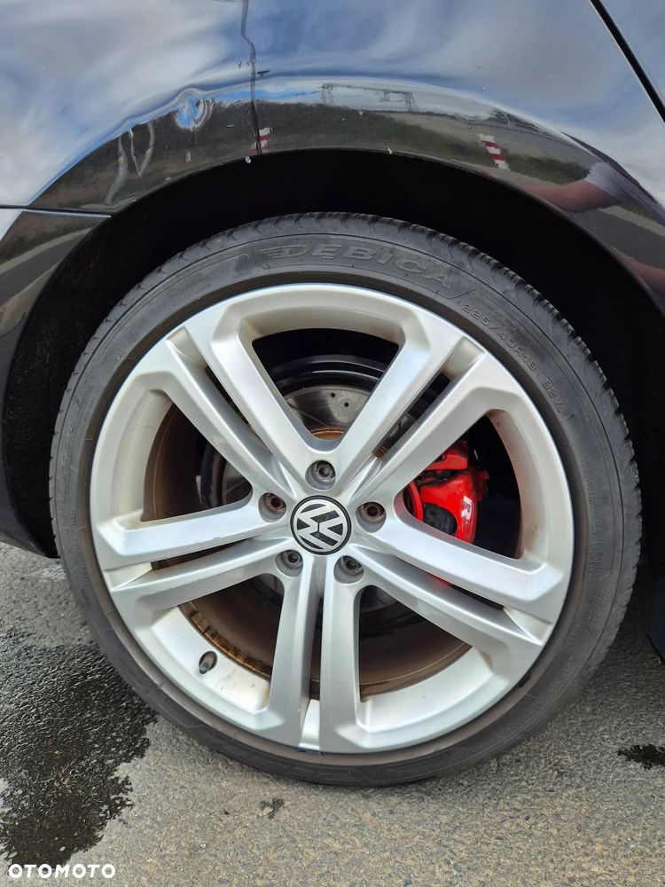 Volkswagen Passat CC - 16