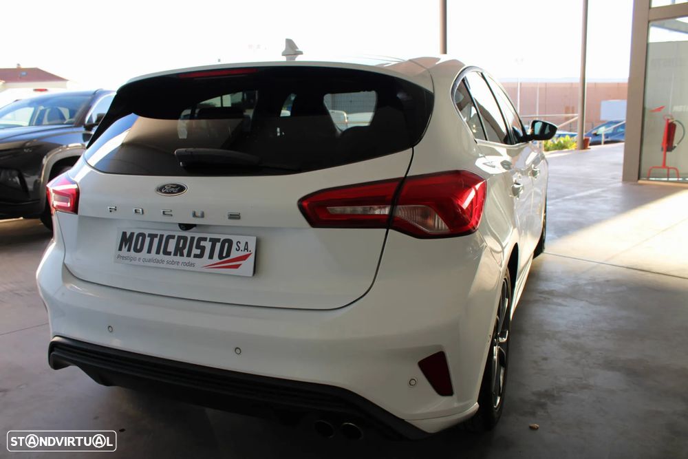 Ford Focus 1.5 TDCi EcoBlue ST-Line - 3