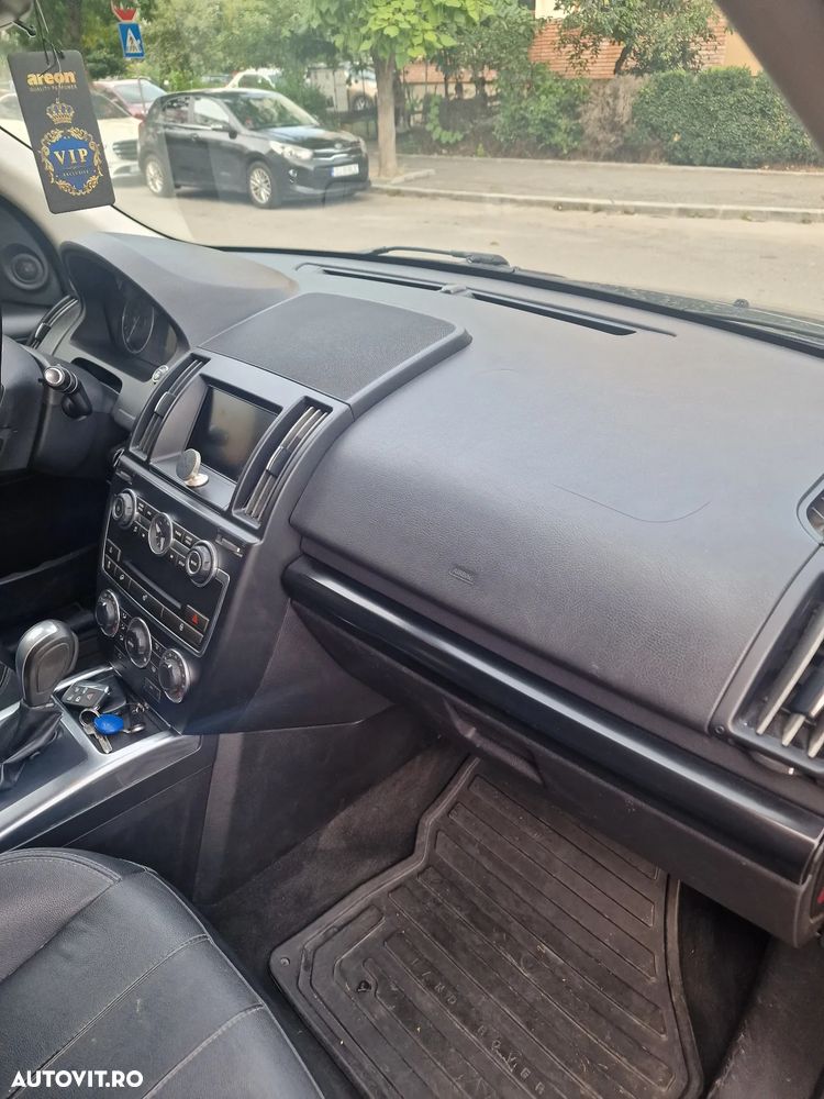 Land Rover Freelander 2.2 SD4 SE - 6