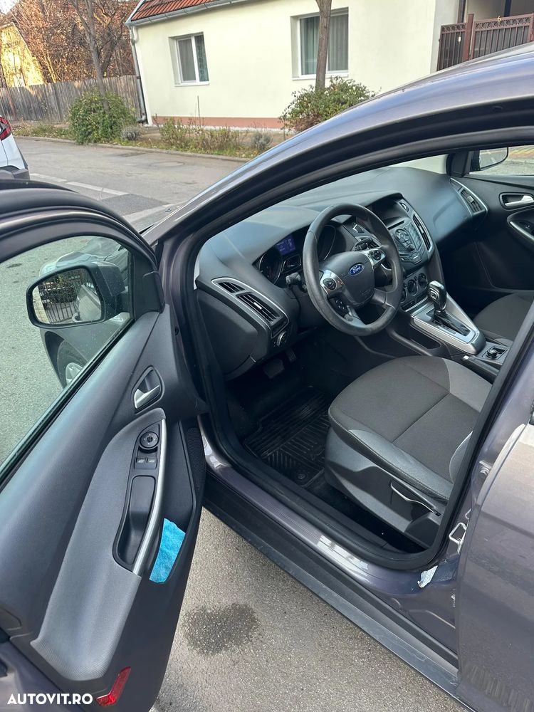 Ford Focus 2.0 TDCI DPF Aut. Titanium - 6