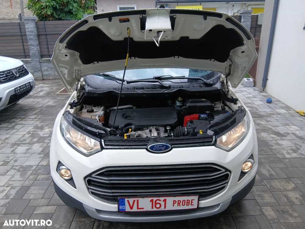 Ford EcoSport 1.5 TDCi Titanium - 12