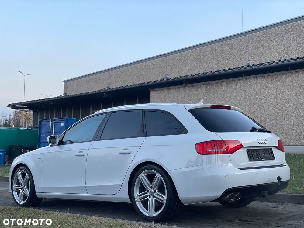 Audi A4 Avant 2.0 TDI DPF quattro S line Sportpaket (plus) - 8