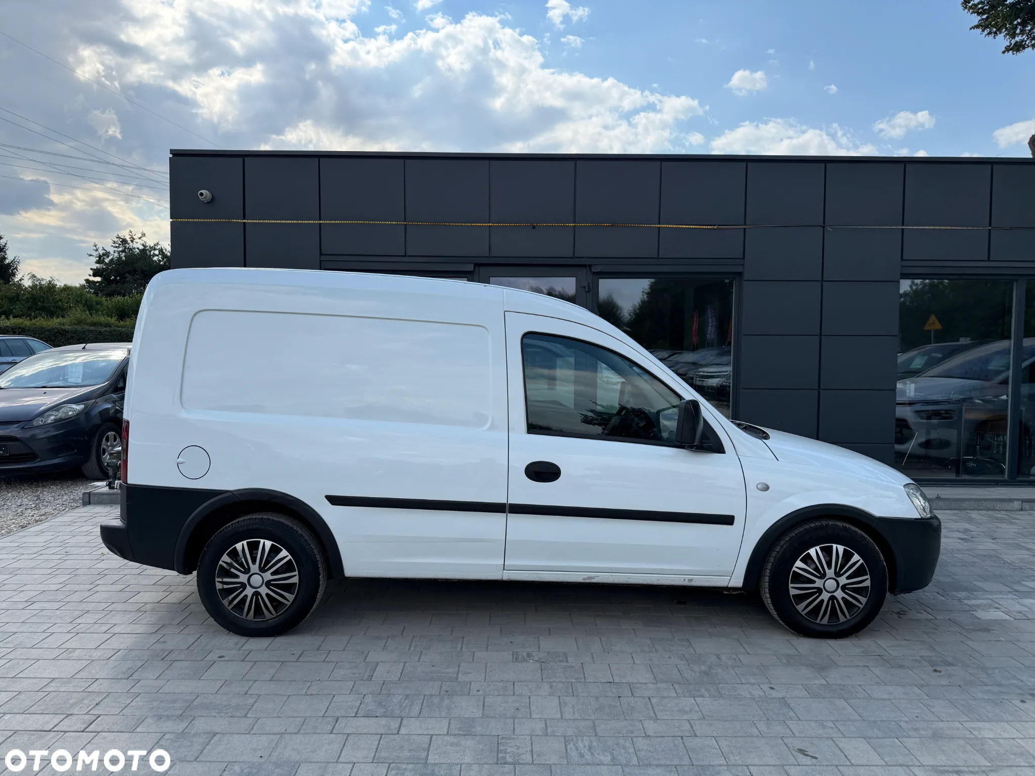 Opel Combo 1.3 Diesel Klimatyzacja Elektryczne Szyby Radio CD - 19