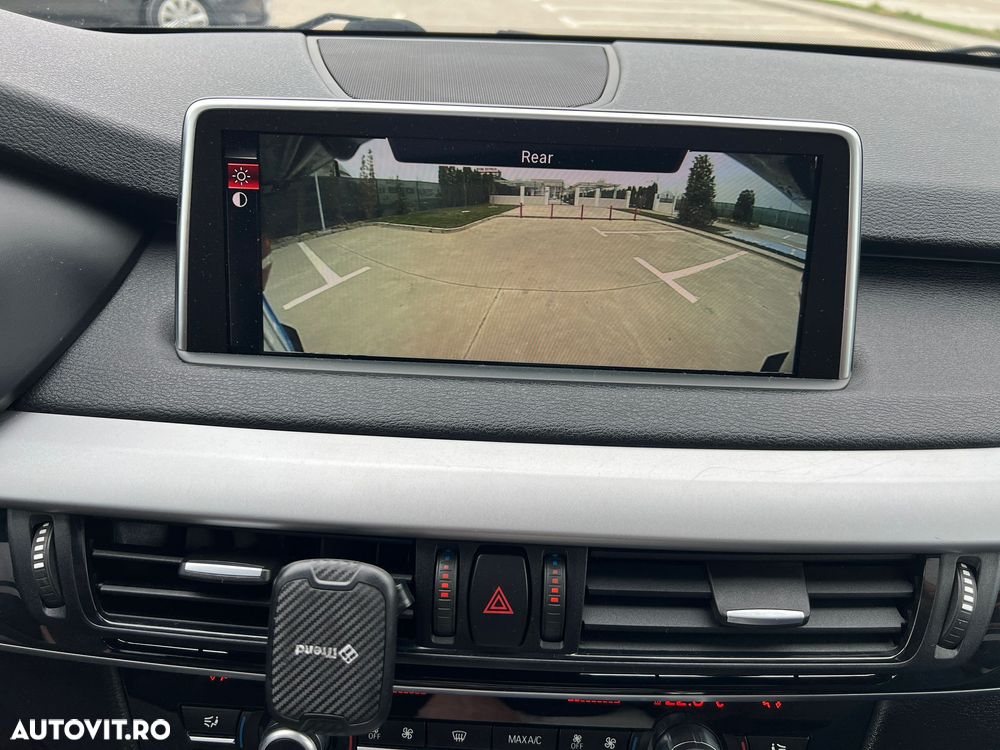 BMW X5 xDrive30d - 17