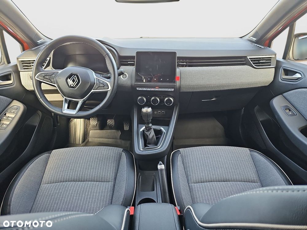 Renault Clio 1.0 TCe Techno - 23