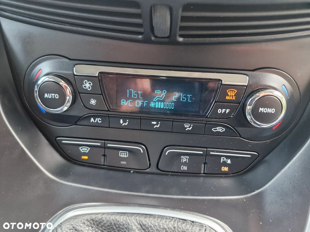 Ford Grand C-MAX 1.6 Titanium - 14