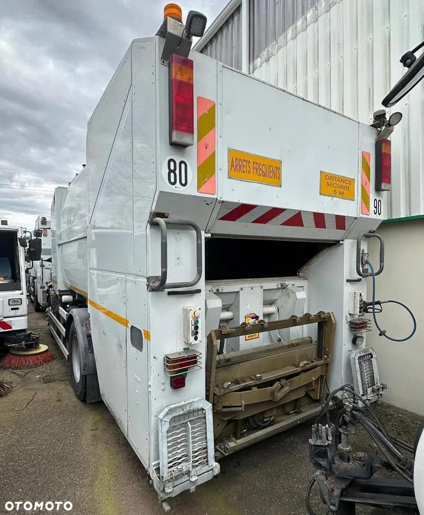 Iveco Eurocargo MYJKA do POJEMNIKÓW na ŚMIECI - 2