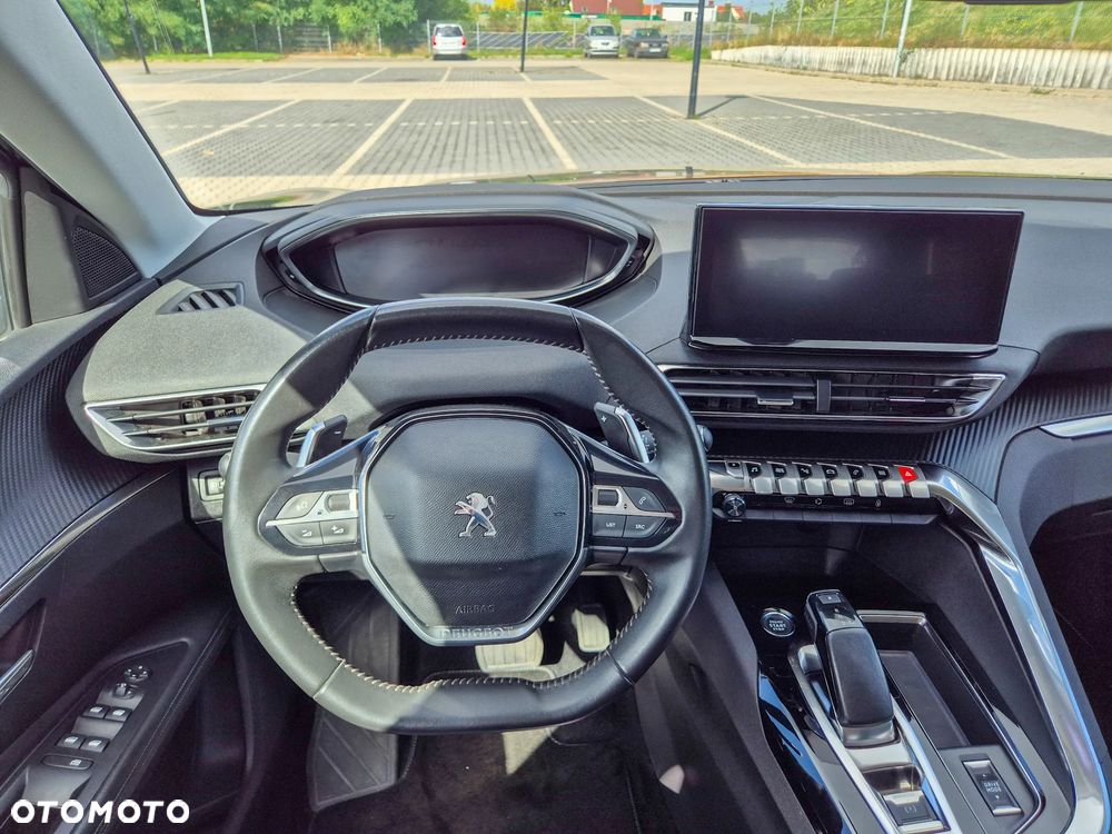 Peugeot 3008 1.6 PureTech HYbrid Allure S&S EAT8 - 19